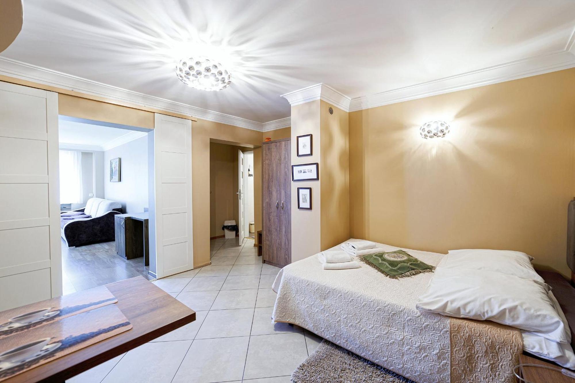 Stratos Bed & Breakfast Leba Bagian luar foto