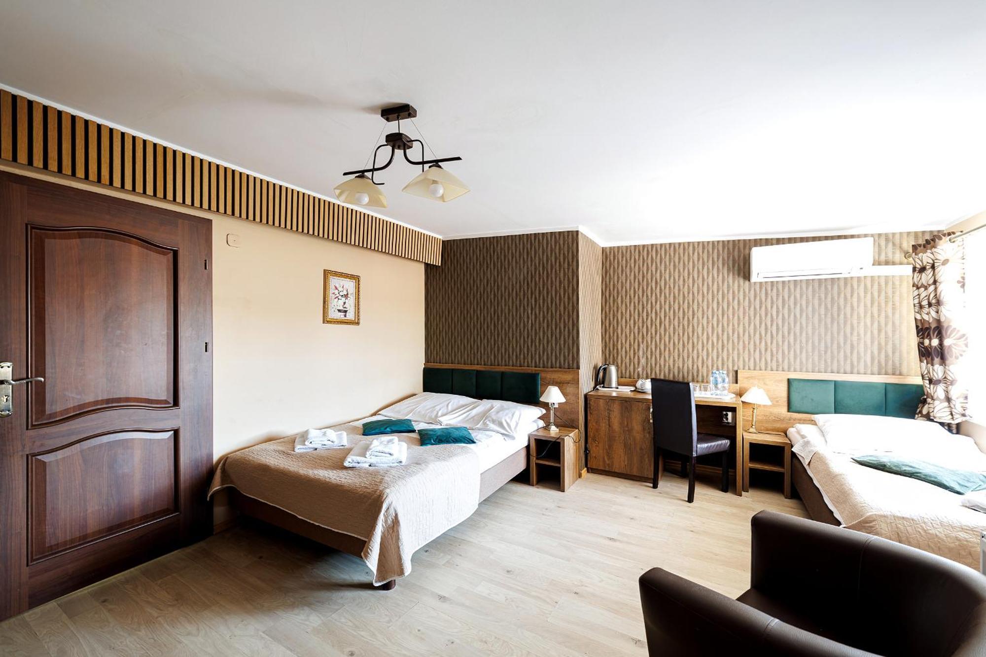 Stratos Bed & Breakfast Leba Bagian luar foto