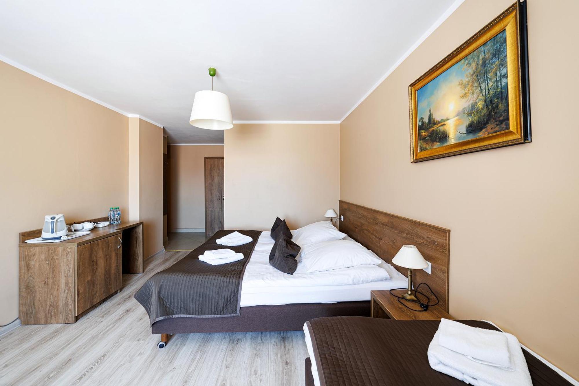 Stratos Bed & Breakfast Leba Bagian luar foto