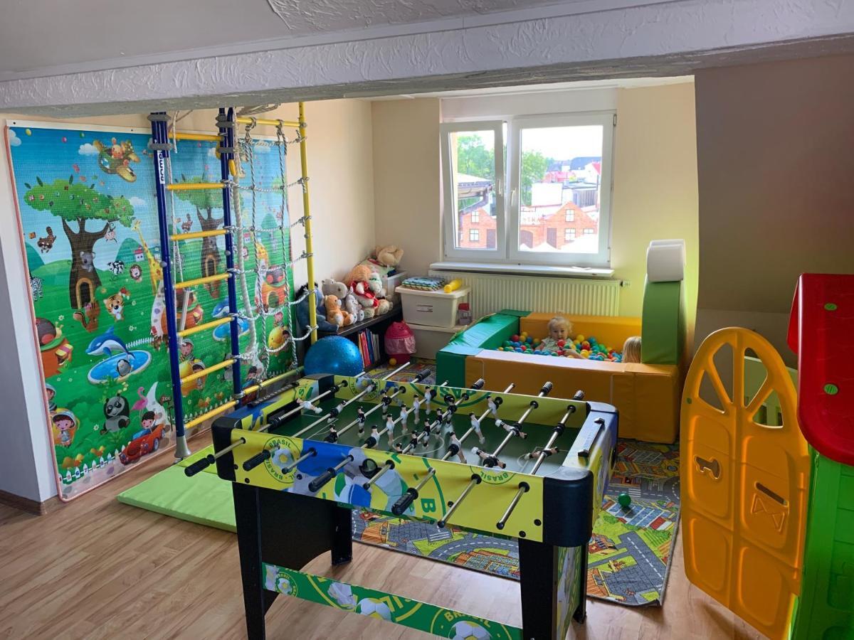 Stratos Bed & Breakfast Leba Bagian luar foto